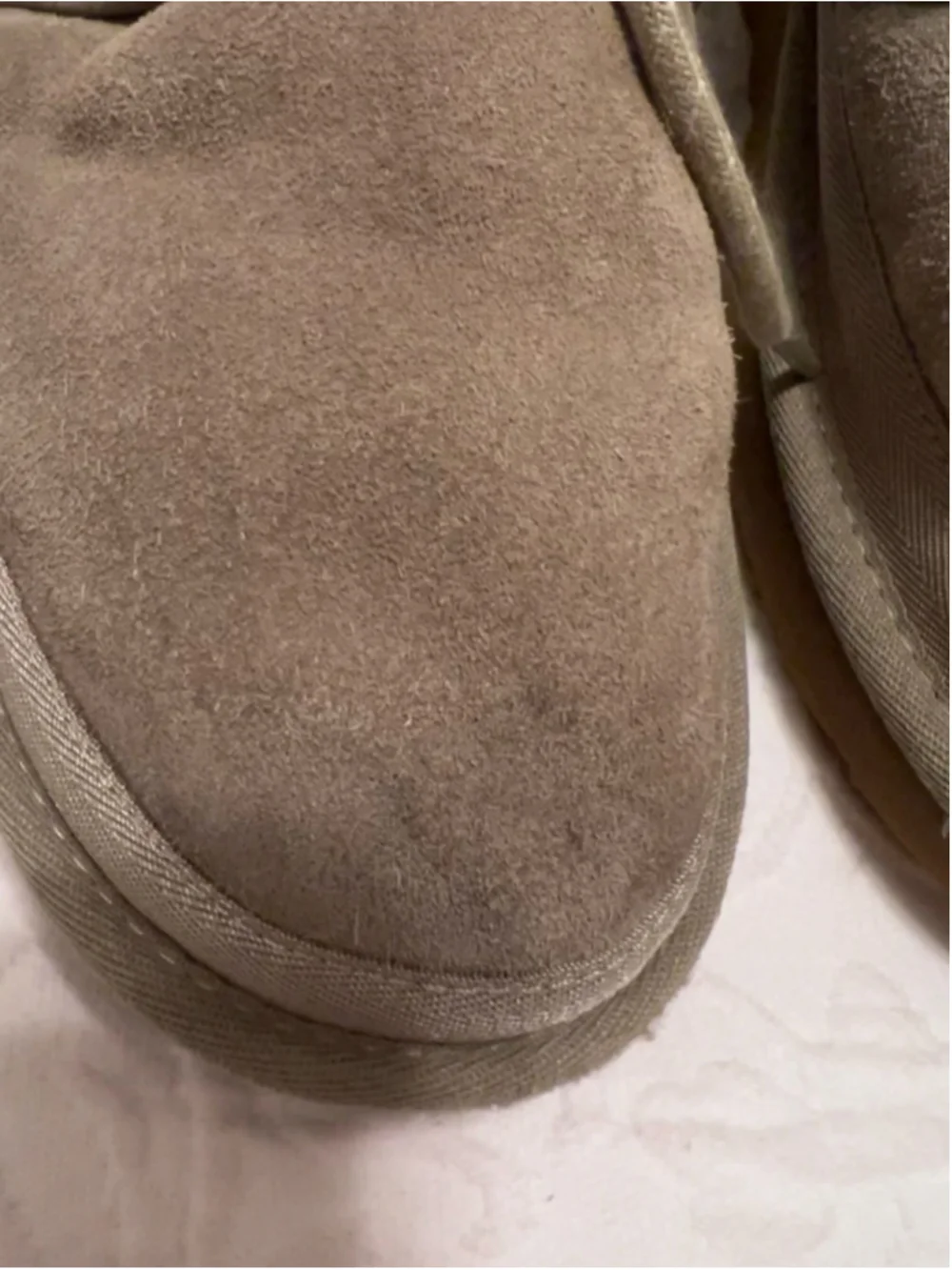 UGG men neumel